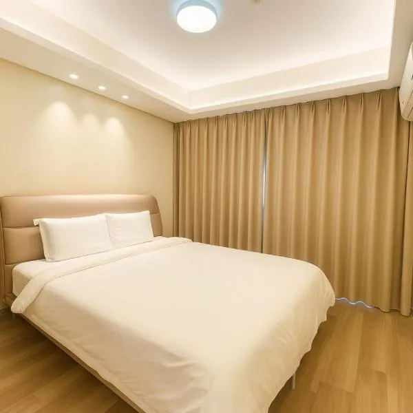 Manila City Center Executive Apartments near Ayala Mall and PITX, hôtel à Manille