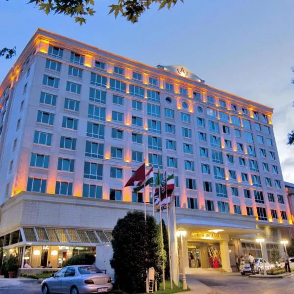 Akgun Istanbul Hotel, WorldHotels Crafted Collection, hôtel à Istanbul