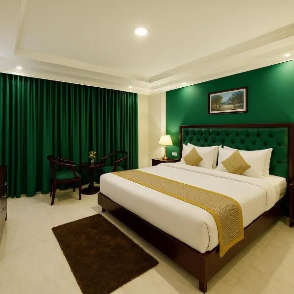 Hotel White Grand - near ISBT bus stand - A Centrally heated property, hotel em Shimla