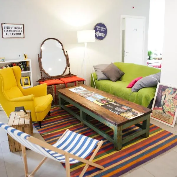 Ostello Meet Gardalake Hostel, hotel en Peschiera del Garda