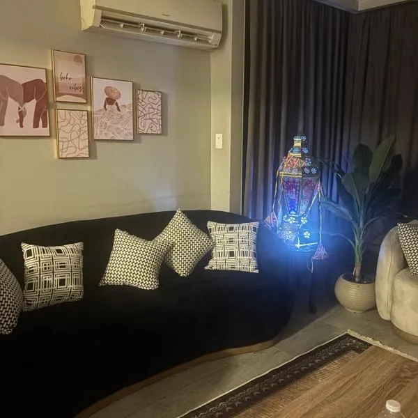 شقه فندقيه غرفتين بجوار سيتي ستارز مكرم عبيد, hotel v Káhire