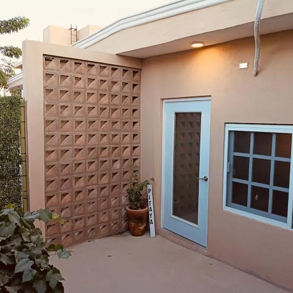 Alojamiento Privado San Jose Viejo BCS, hotel v mestu San José del Cabo