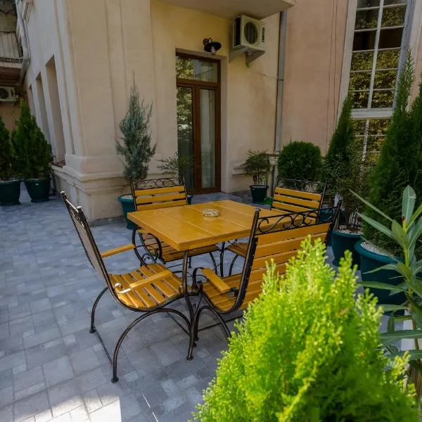 Mais Guest House, hotel in Tbilisi City