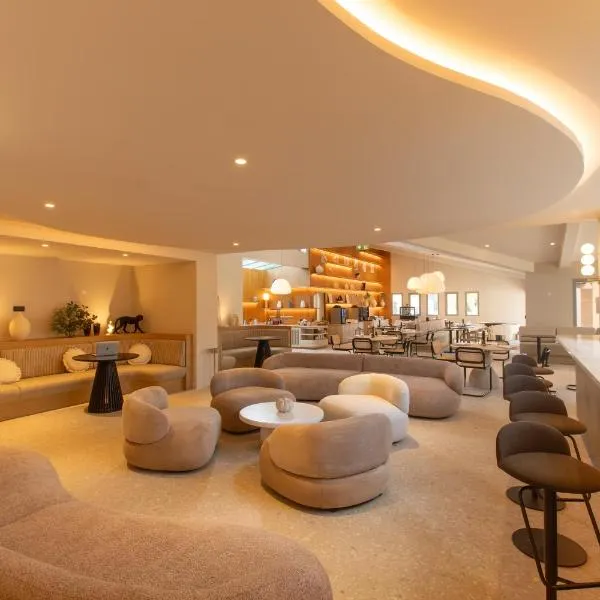 Golden Tulip Avignon Le Paradou, hotel v Avignonu