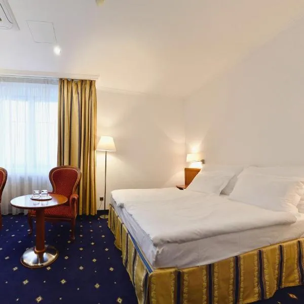 Hotel Coronet, ξενοδοχείο στην Πράγα