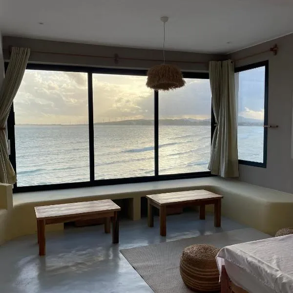 Hôtel takasira appart 1 chambre bord de mer, hotel em Fort Dauphin