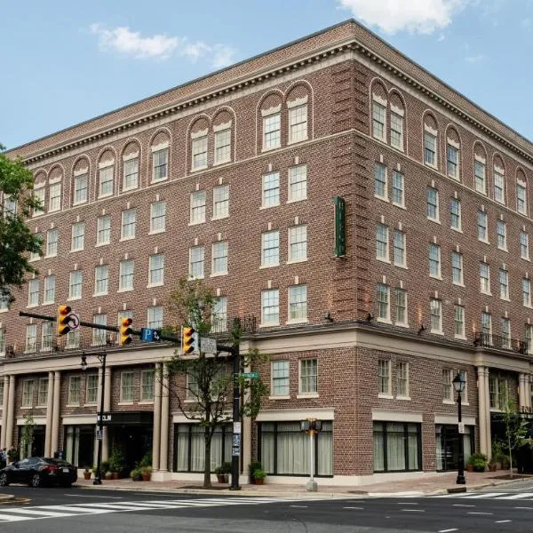 Hotel Heron Alexandria Old Town, Curio Collection by Hilton, hotel in Alexandria