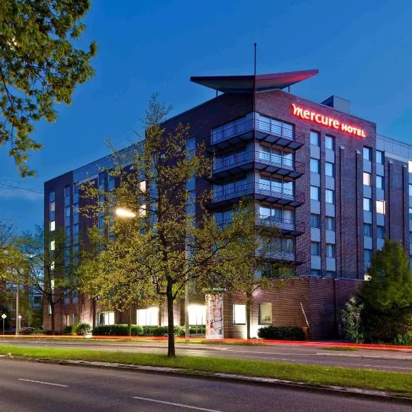 Mercure Hotel Hamburg am Volkspark, hotel v Hamburku
