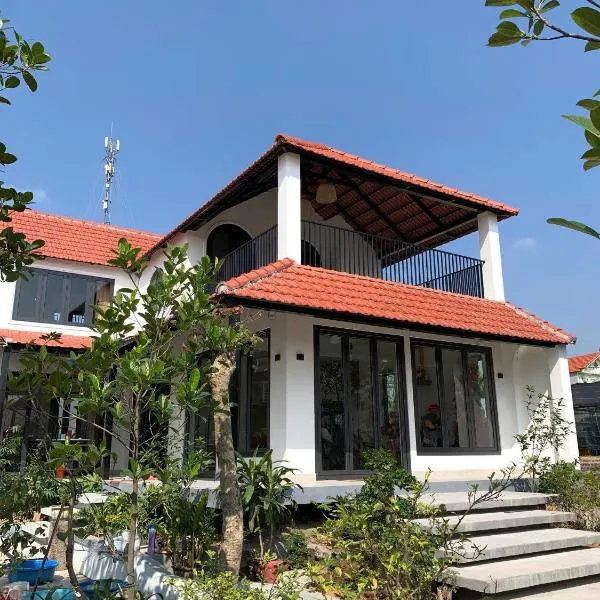 The Little Home, готель