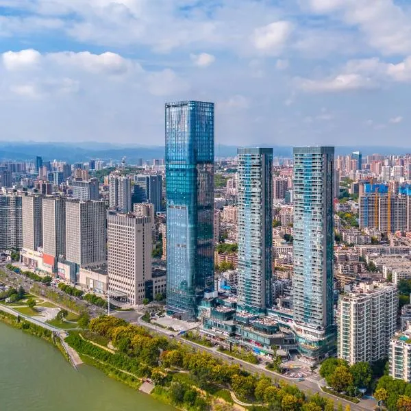 Yichang में, होटल Wyndham Grand Yichang Riverside