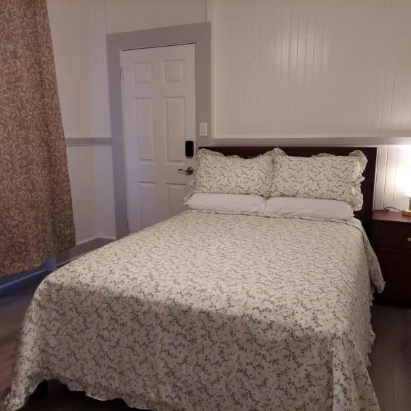 Kekuanaoa Homestead for Double bedroom – hotel w mieście Hilo