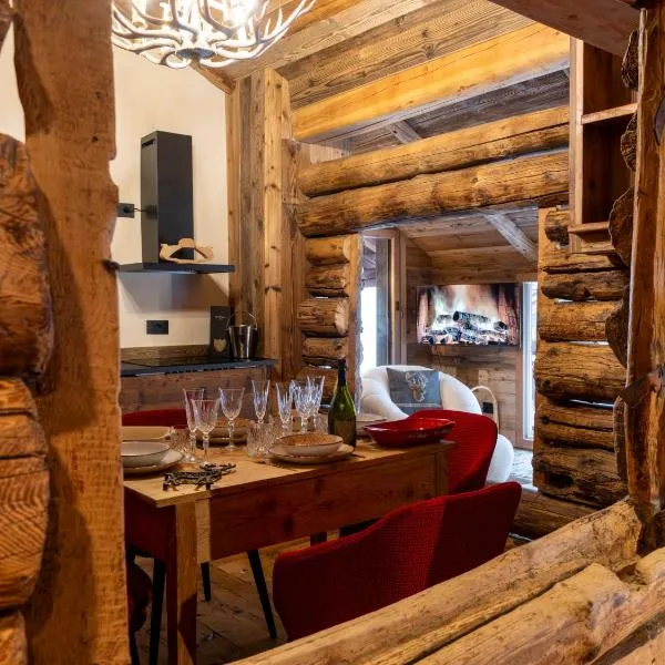 Alpine Majestic Rascard - Unique Mountain Experience with Balcony and panoramic views, hotel din Champoluc