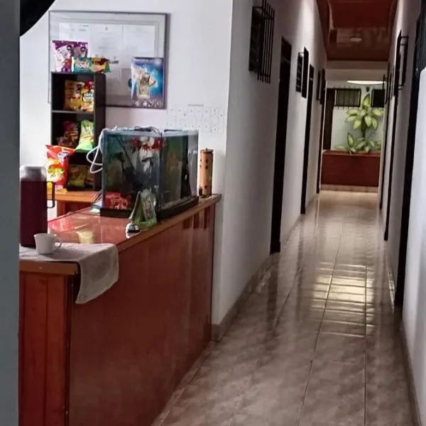 Buga में, होटल Hospedaje Santa Bárbara