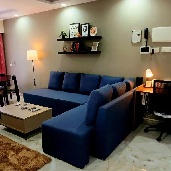 Lakefront Lounge-Luxe 1bhk condo with 2 baths, convertible to 2bed, hotell i Mumbai