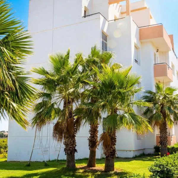 NOUVEAU, Residence Cap Spartel avec une vue sur mer, hôtel à Tanger