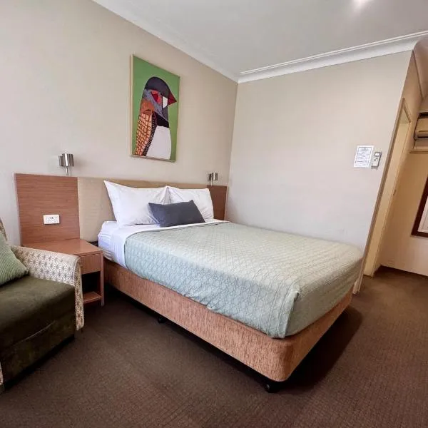 Colonial Terrace Motor Inn, Hotel in Raymond Terrace