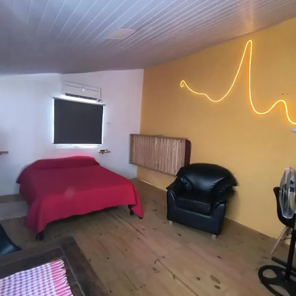 Departamento 2 - 1er piso Centro Pileta, khách sạn ở Formosa