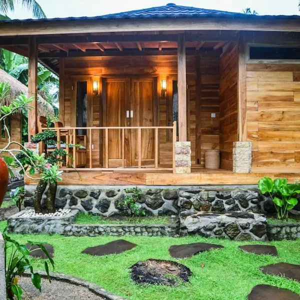 Beda gaya ecolodge Rangsot 1, hotelli kohteessa Tanjung