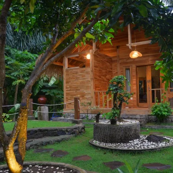 Beda gaya ecolodge Rangsot 2, hotelli kohteessa Tanjung