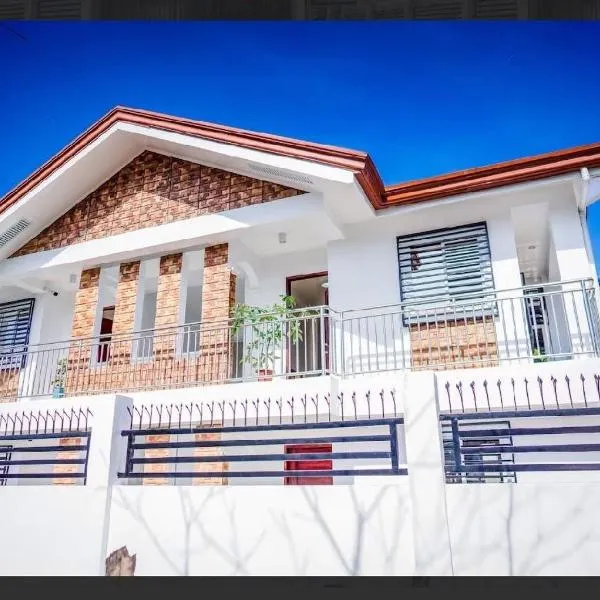 Jannish Transient House, hotel Masbate városában