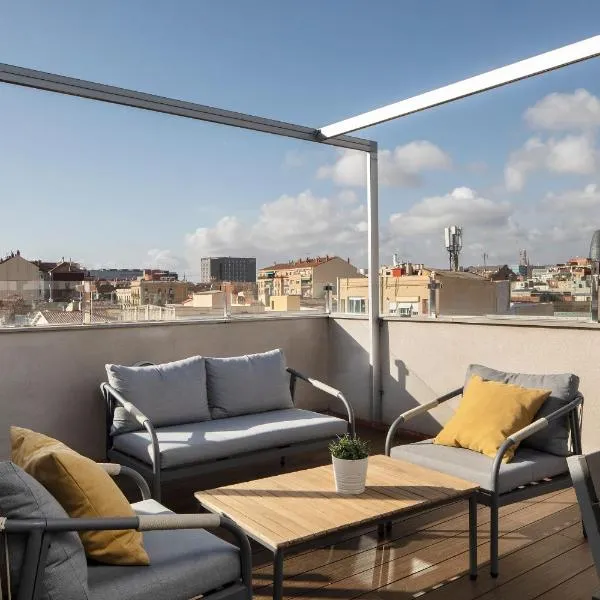 شقق فييل آت هوم بوبلينو بيتش، فندق في برشلونة