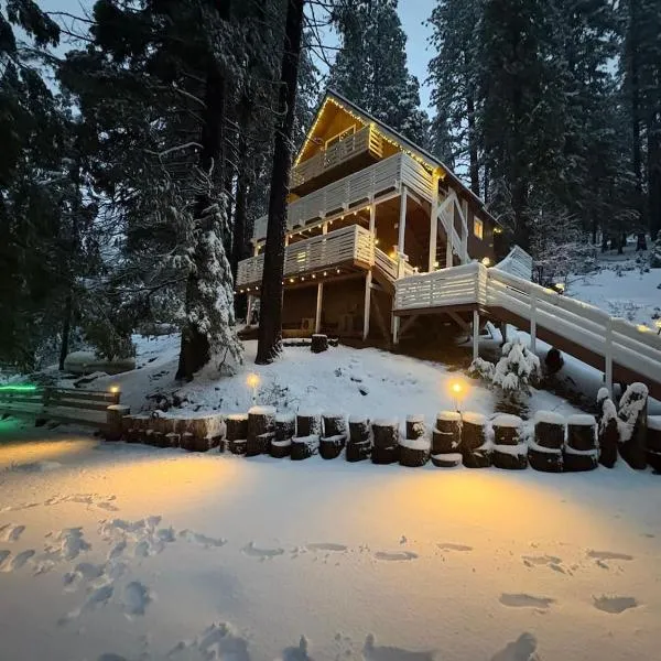 El Capitan Hideaway - A-Frame Cabin Yosemite West, hotel Yosemite Westben