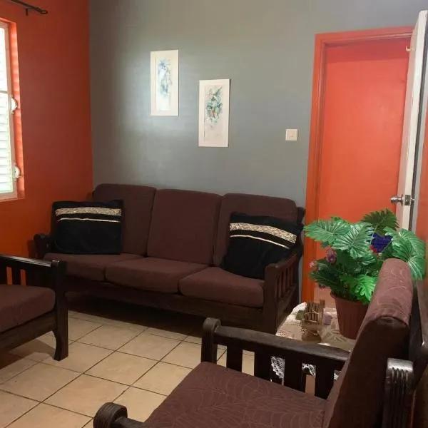 Cresantemos Ocean View, хотел