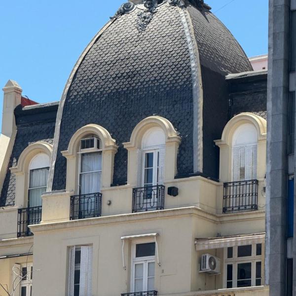 Corazón de Baires amplio departamento histórico francés para 8 en el centro, Buenos Aires