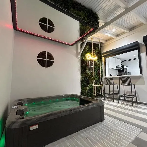 Obonheur avec Jacuzzi,哥西爾的飯店