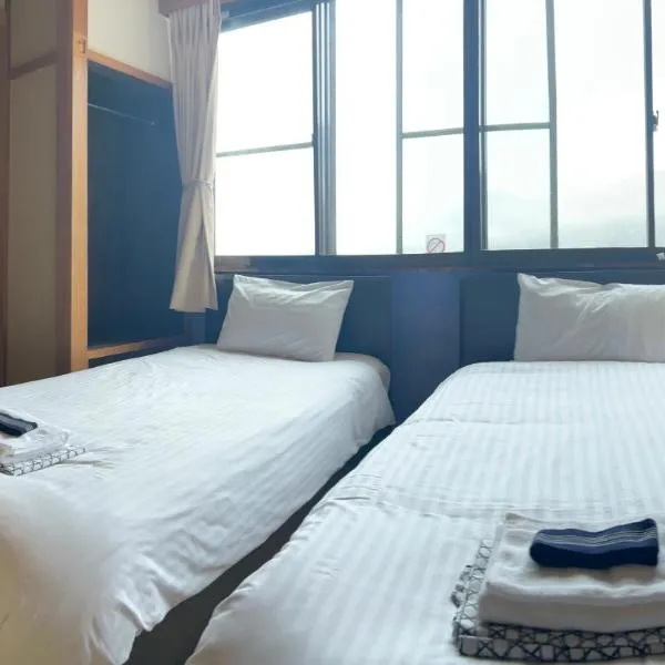 Fujisansuikan Kawaguchiko 富士山水館, Hotel in Fujikawaguchiko