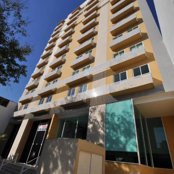 Mont Blanc Suites Duque de Caxias、ドゥケ・デ・カシアスのホテル