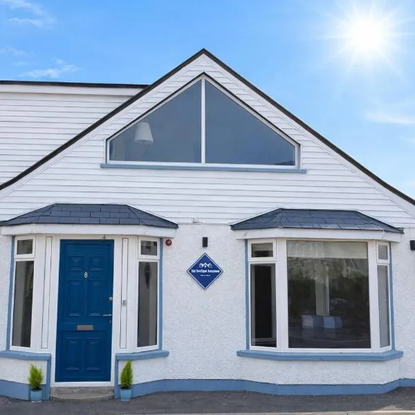 The Boutique Bungalow, хотел в Бундоран