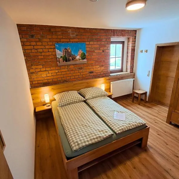 Pension Kronenburghof, hotel sa Erfurt