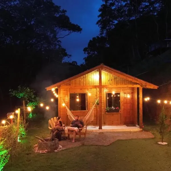 Cabana Pouso Sereno, хотел в Домингос Мартинс
