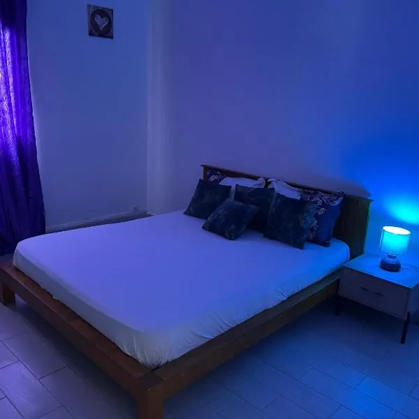 AMI House I, hotelli kohteessa Mamoudzou