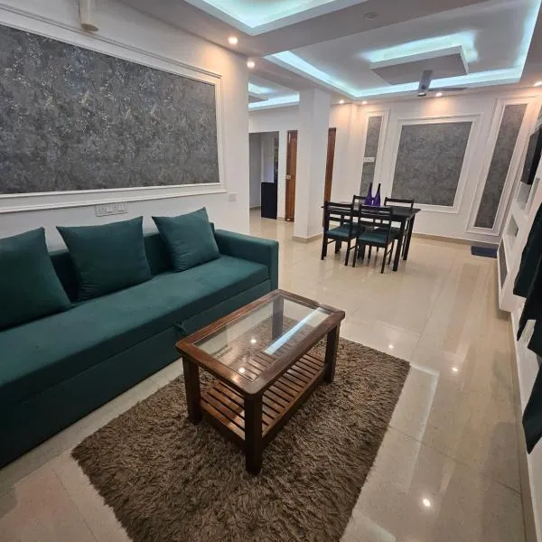 Villa platinum, hotell i Calangute