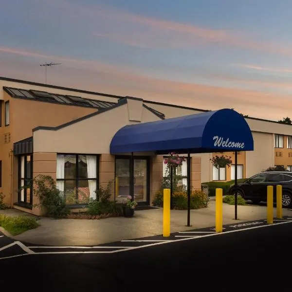 All Seasons Inn & Suites Smithfield Providence, hotelli kohteessa Smithfield