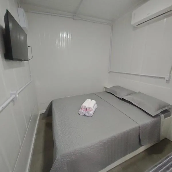 Loft Navegantes Próximo Aeroporto e BR 101, hotel u gradu Navegantes