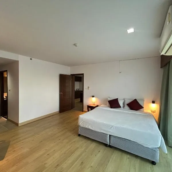 Teak Garden Resort, Chiang Rai, hotel en Chiang Rai