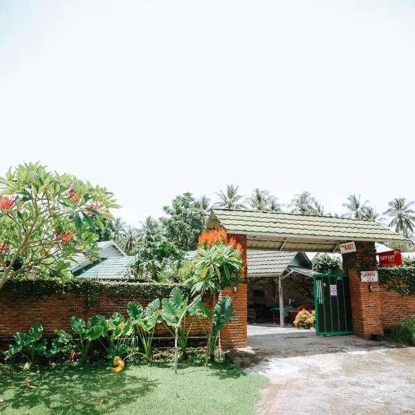 Tiffany Garden, Hotel in Mangsit