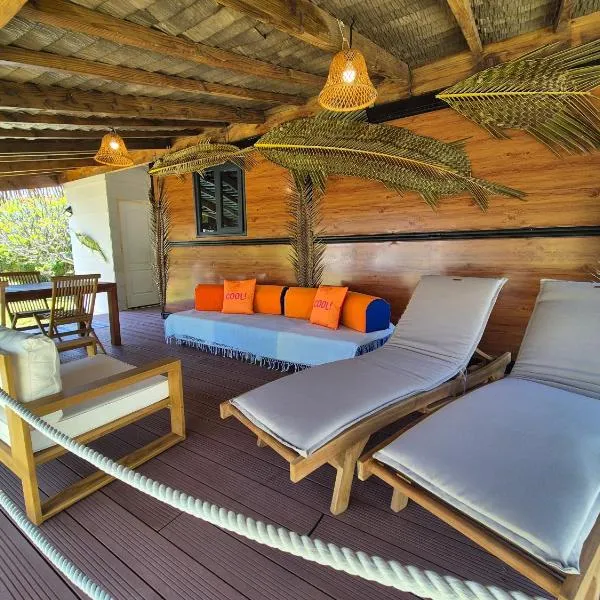 Rangiroa Tiny House - Tiaré le cocoon, hotel in Tiputa
