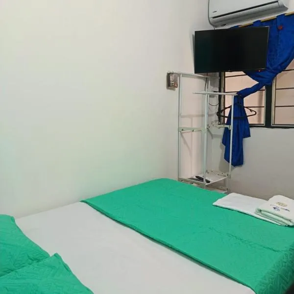 Hotel Efata, хотел в Апартадо