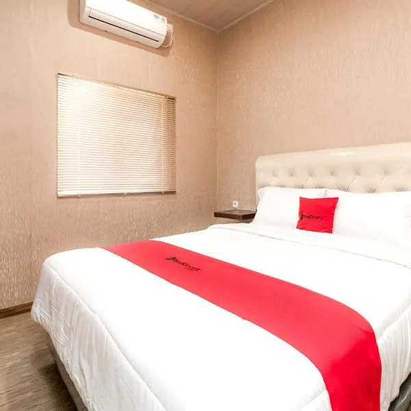 RedDoorz @ Jalan Srikandi Pekanbaru, hotelli kohteessa Parit