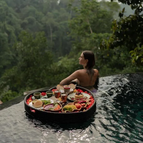Marangga Ubud Villas-Romantic Valley View & Private Pool، فندق في أوبود