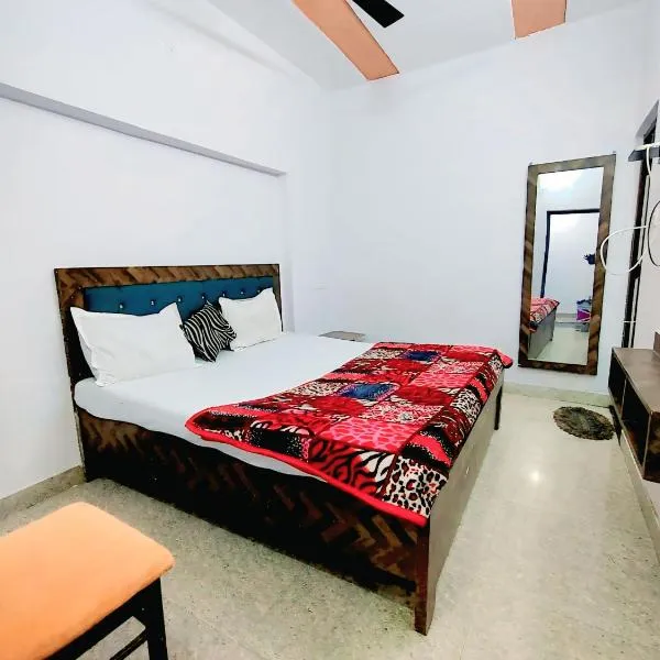 Hotel vishram, khách sạn ở Alīgarh