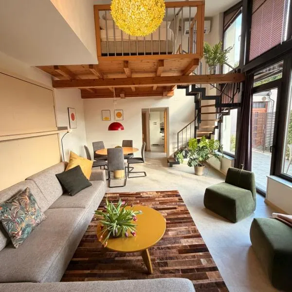 Apartments Pri nas, hotel em Kobarid