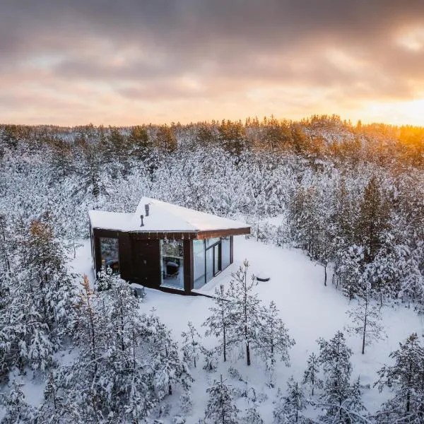 Dharma Resort，Rässa的飯店