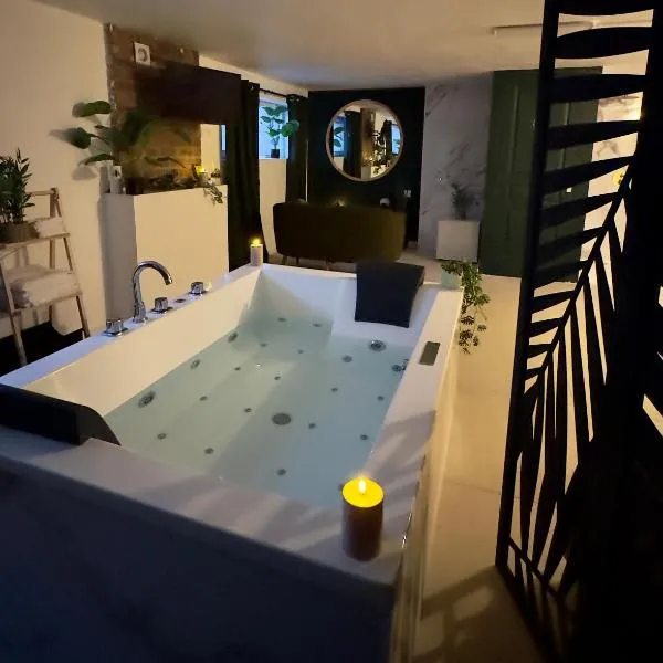 Suite 11, hotel in Tourcoing