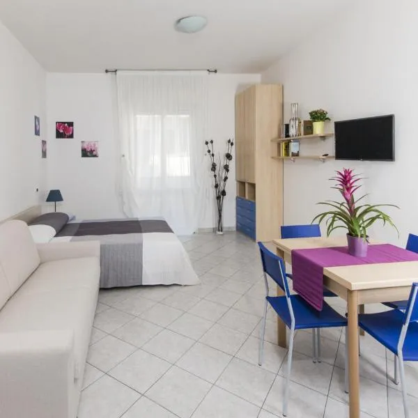 Residence Verbena, hotel in Rimini