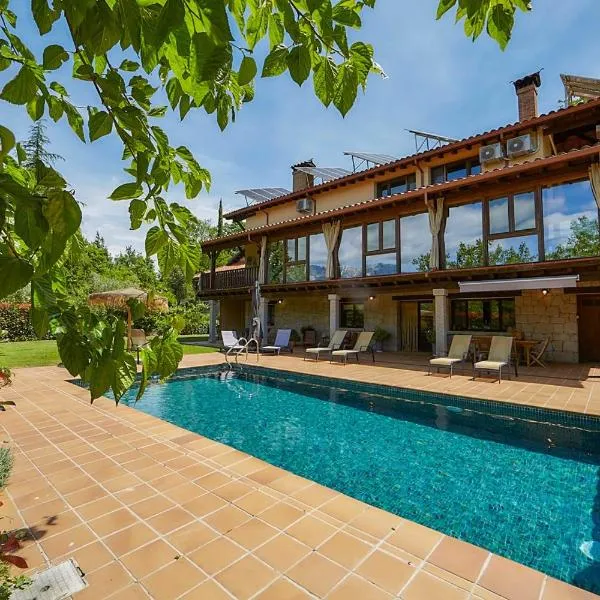 Sabina Hotel, hotel in Arenas de San Pedro